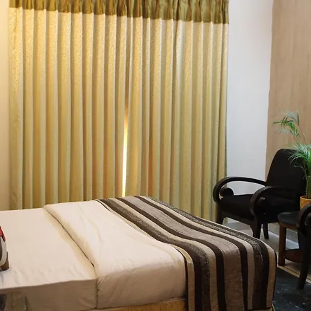 Hotel Imperial Park Gurgaon Exterior photo